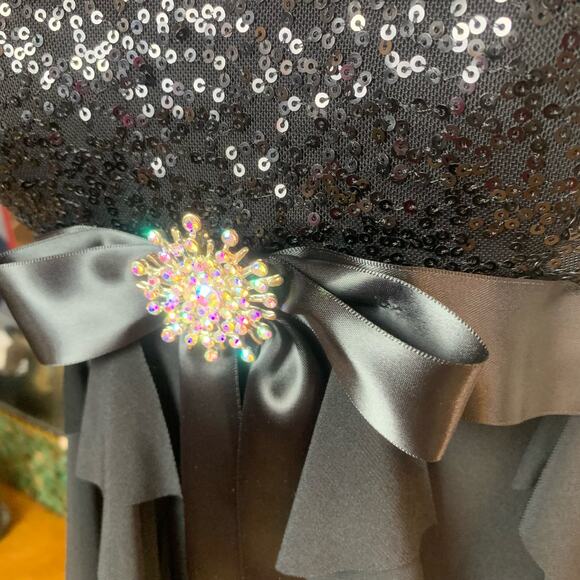 Vintage Cache Black Sequins Ruffled Spaghetti Straps Dress Size 8 Rhinestone - Picture 8 of 14